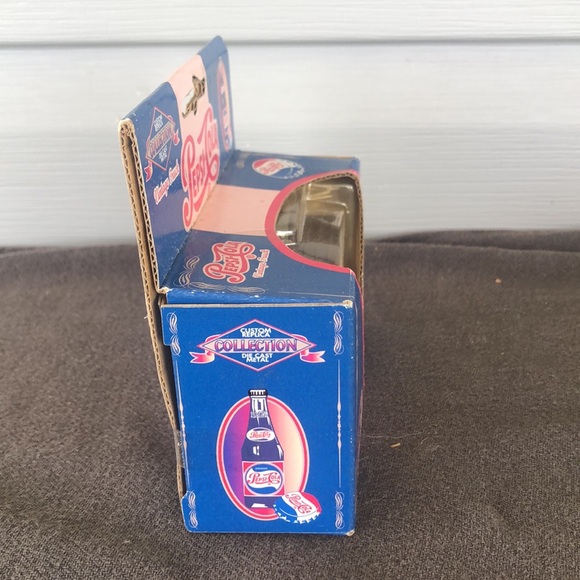 Pepsi Truck - Picture 4 of 4